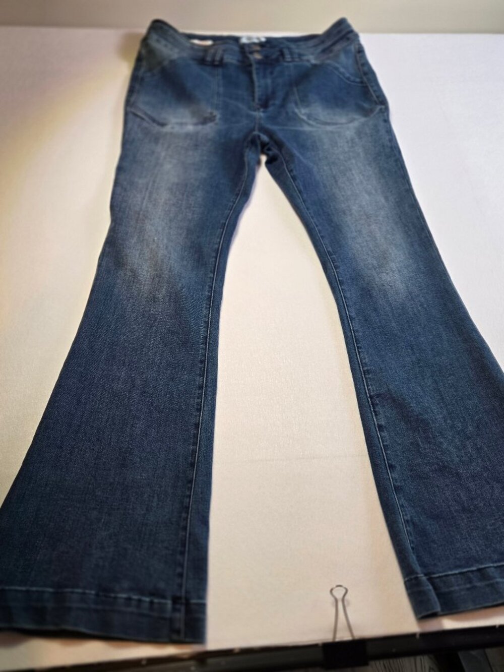 Vigoss Women's Denim Jeans with Back Pocket Detail